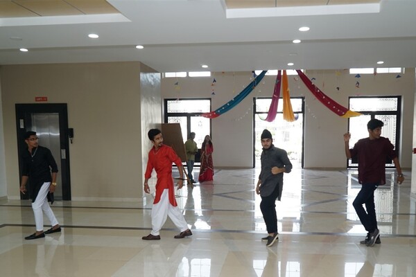 SLS Nagpur dance competition