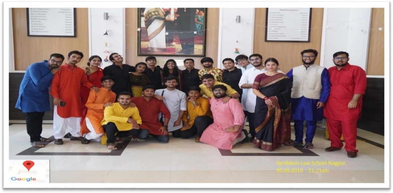 Traditional group photo at SLS Nagpur